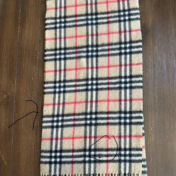 Vintage Burberry nova check scarf - Picture 12 of 13